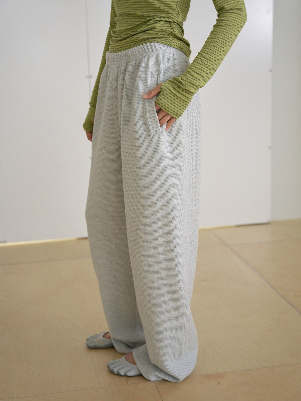 Current Waffle Sweatpants - Light Gray 10