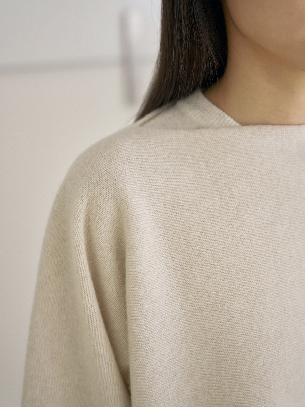 Unbalanced Boat Neck Pullover - Oatmeal 9