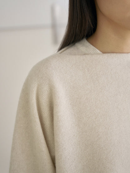 Unbalanced Boat Neck Pullover - Oatmeal 9