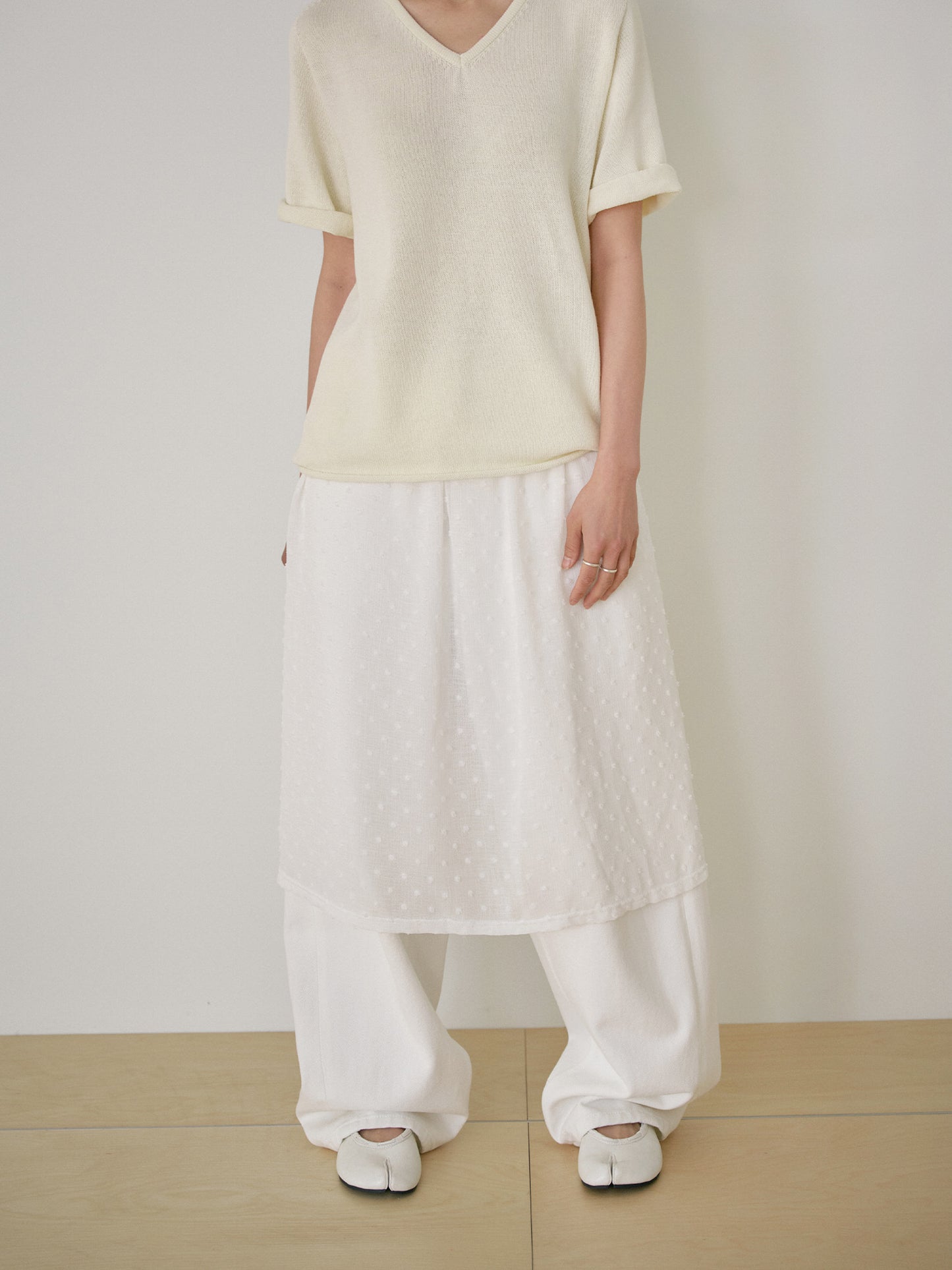 Dot Slit Skirt - Ivory