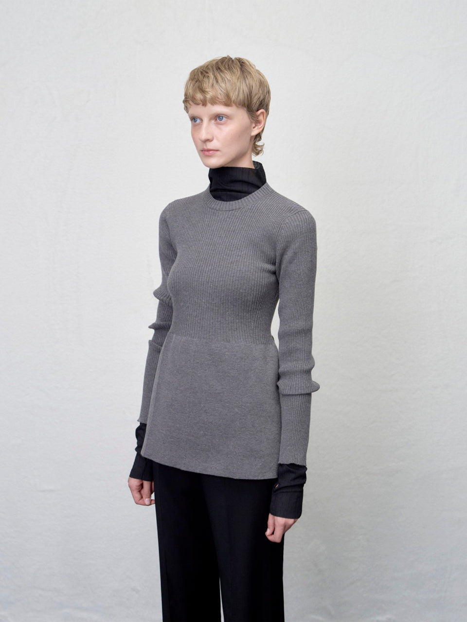 [ARIK. AW] Ara panel flare knit top Cream**Check color