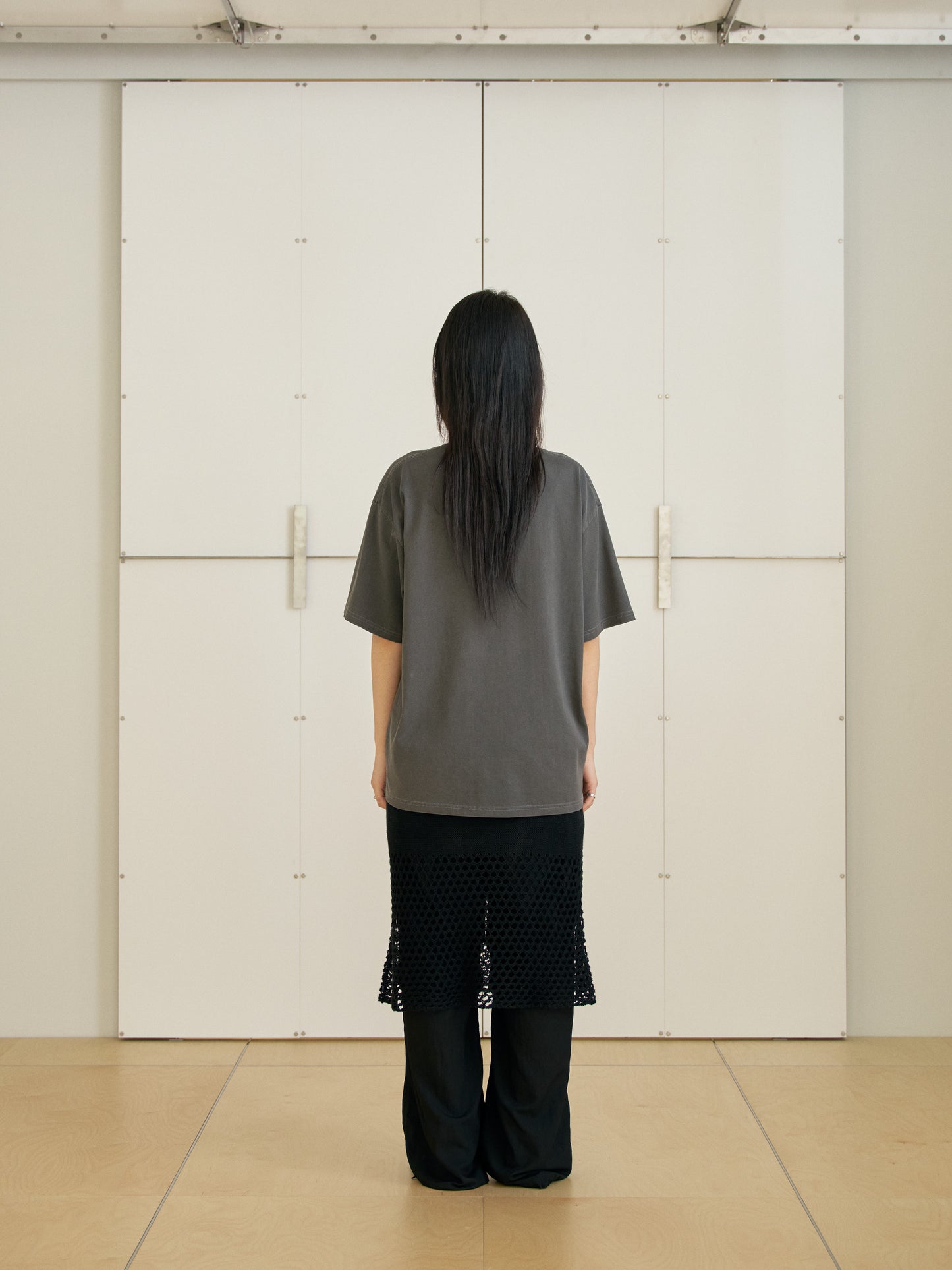 Pigment Animal Short Sleeve – Charcoal