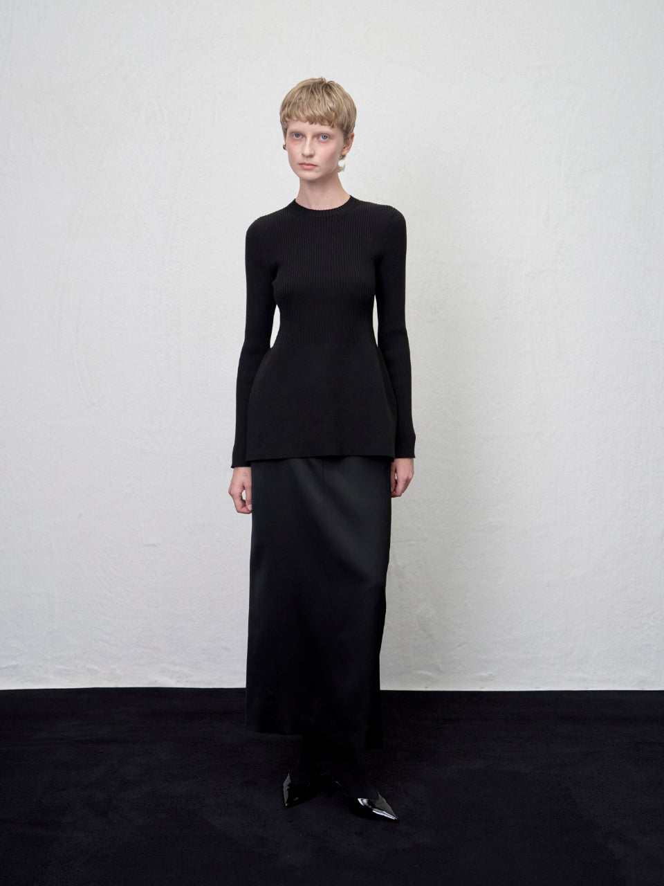 【ARIK. アリク AW】Lyra satin maxi skirt Black