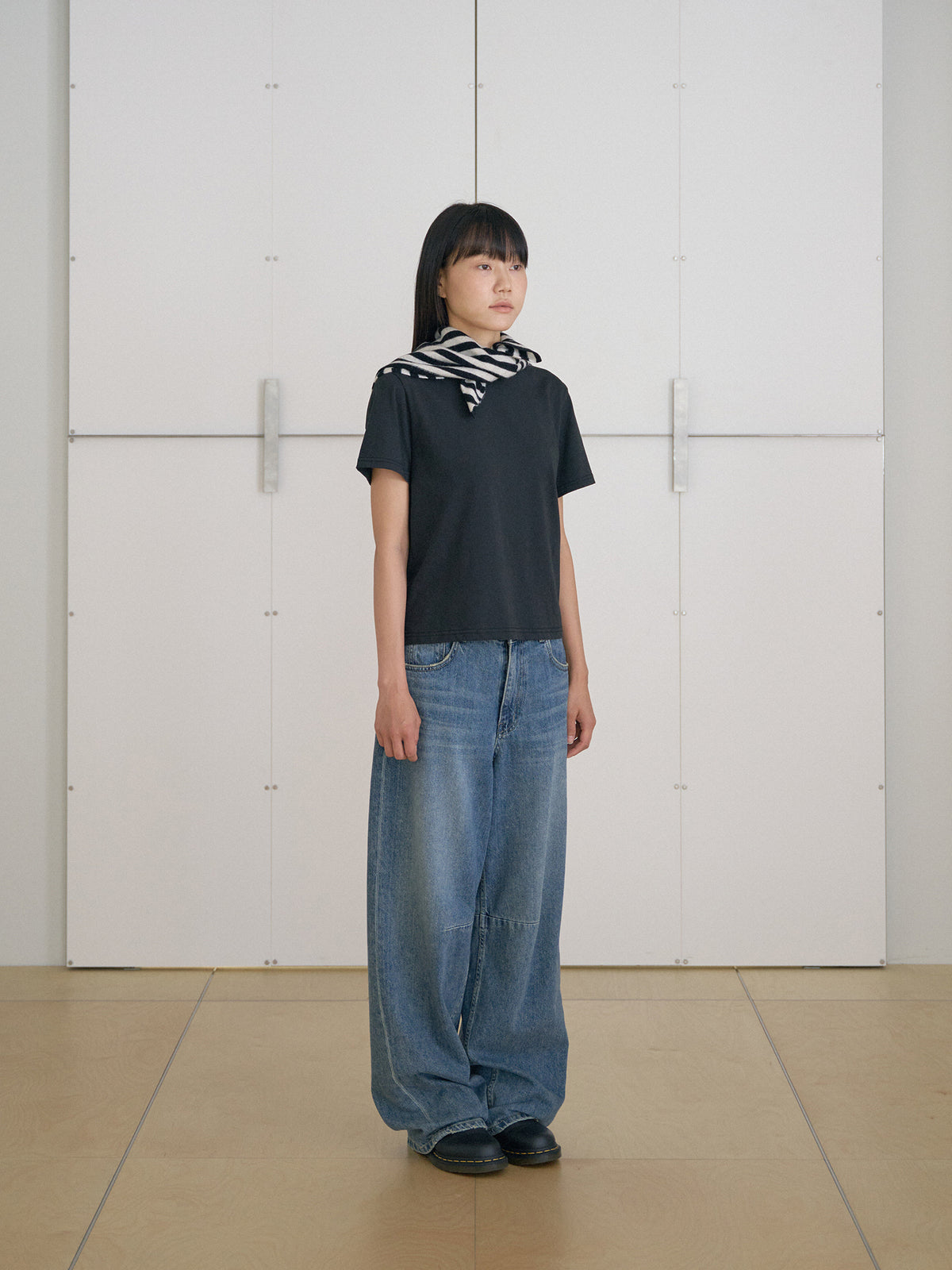 MARAN Stripe Square Scarf - Black 商品画像21/21