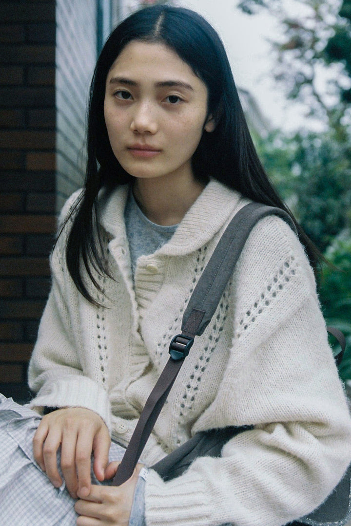 PUNCHING ROUND COLLAR CARDIGAN, LIGHT GRAY