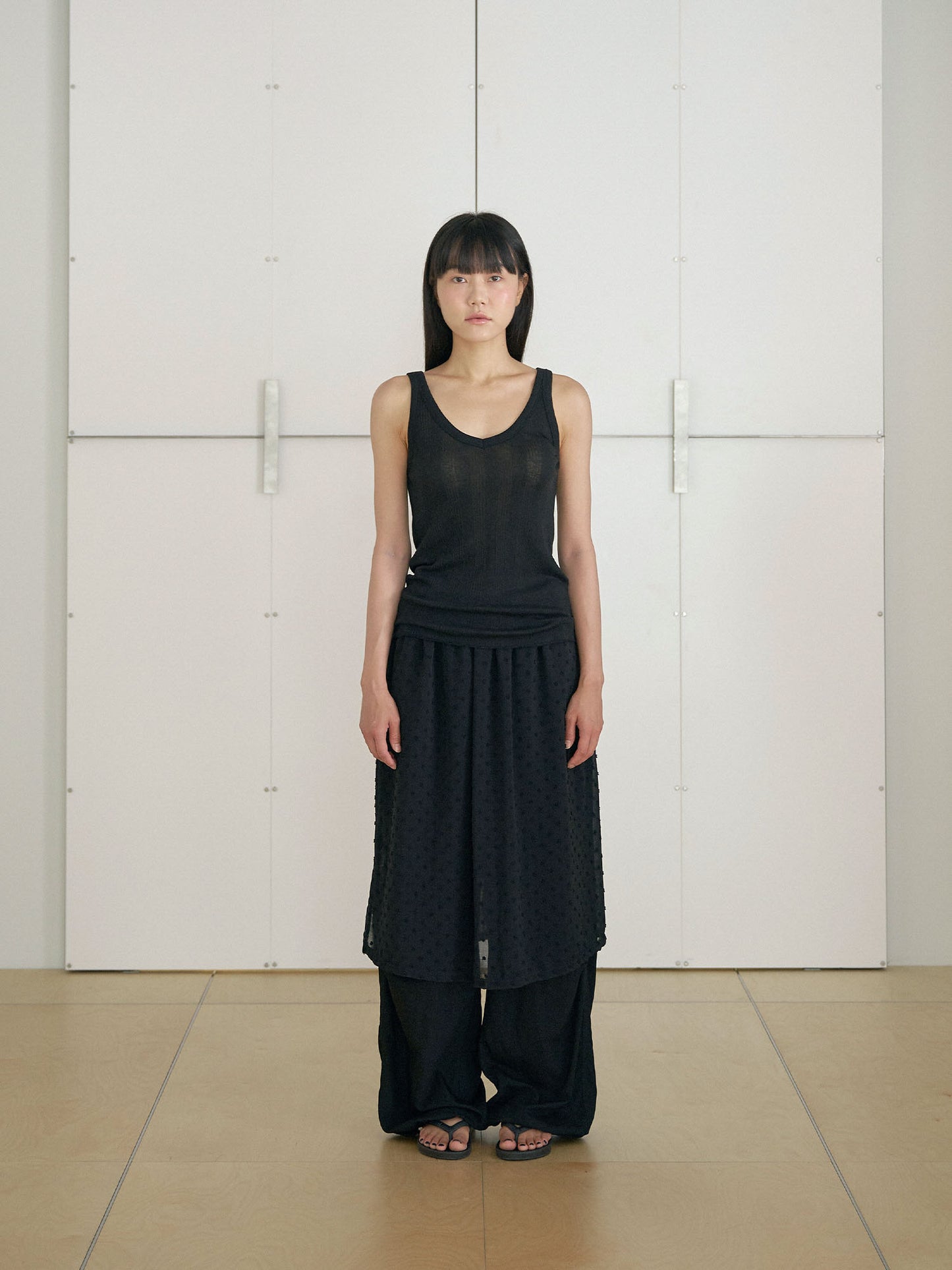 Dot Slit Skirt - Black