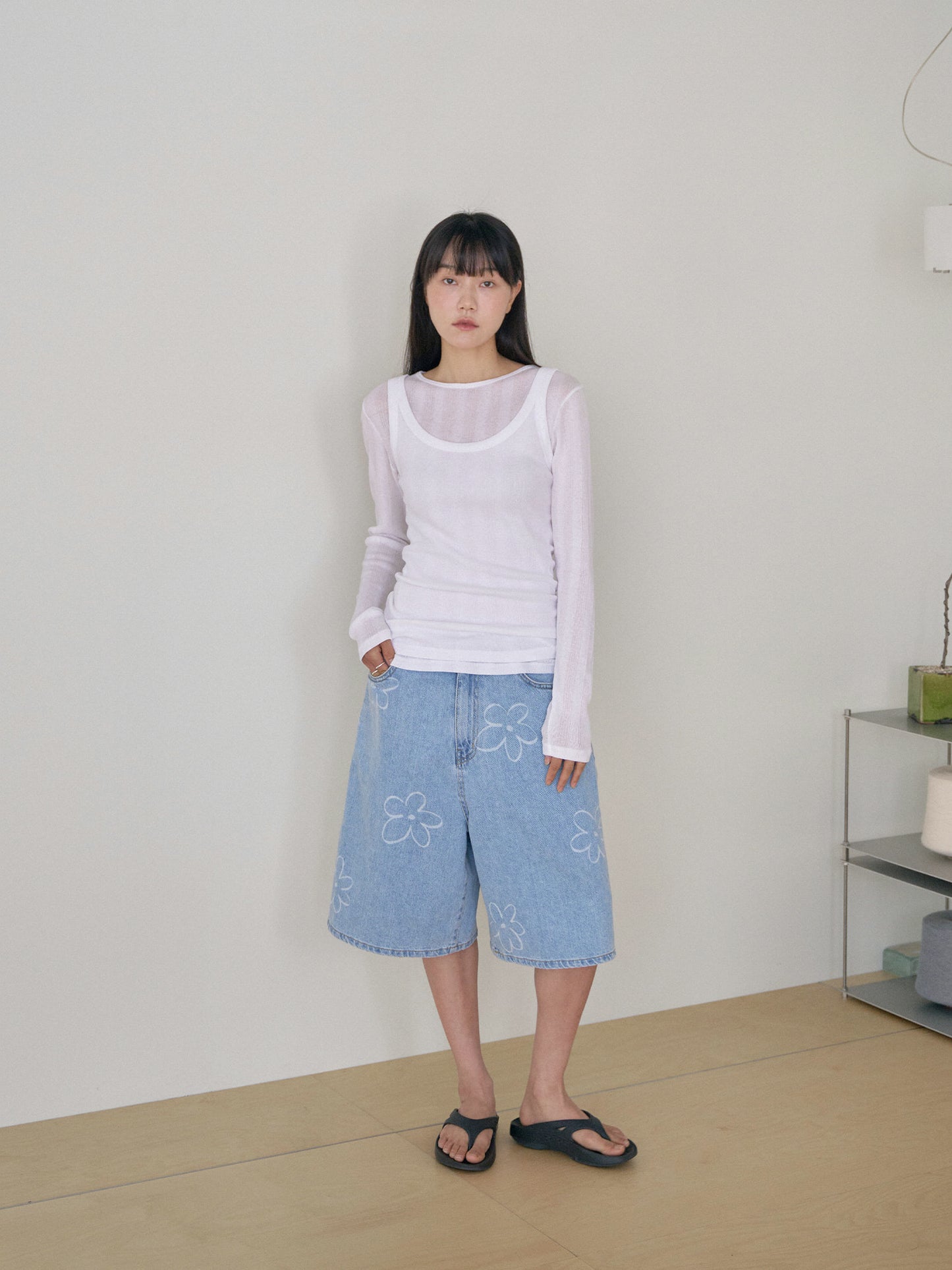 Flower Denim Shorts - Light Indigo