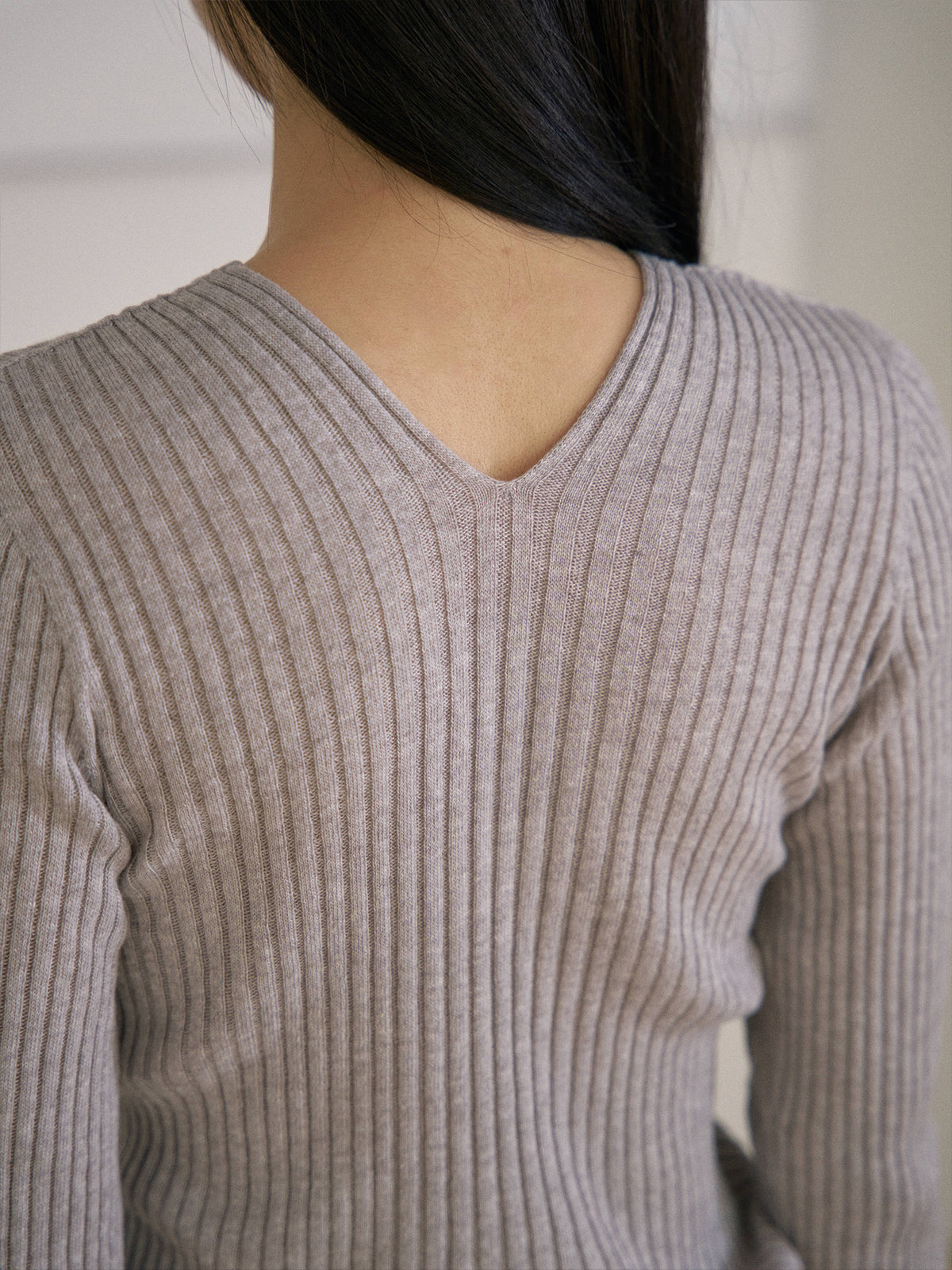 Double V-neck Rib Pullover - Gray 10
