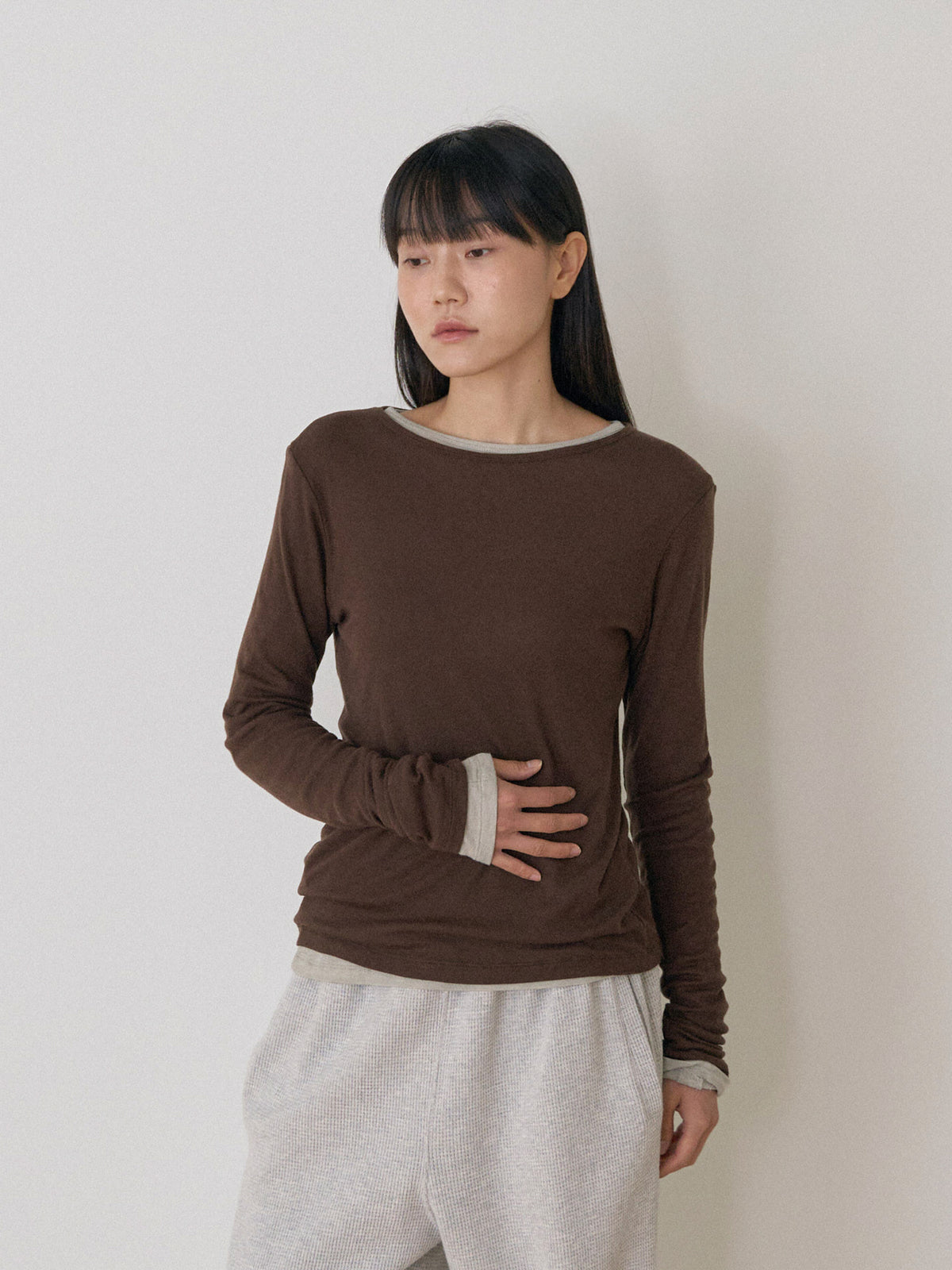 Finger Hole Long Sleeve - Brown 11