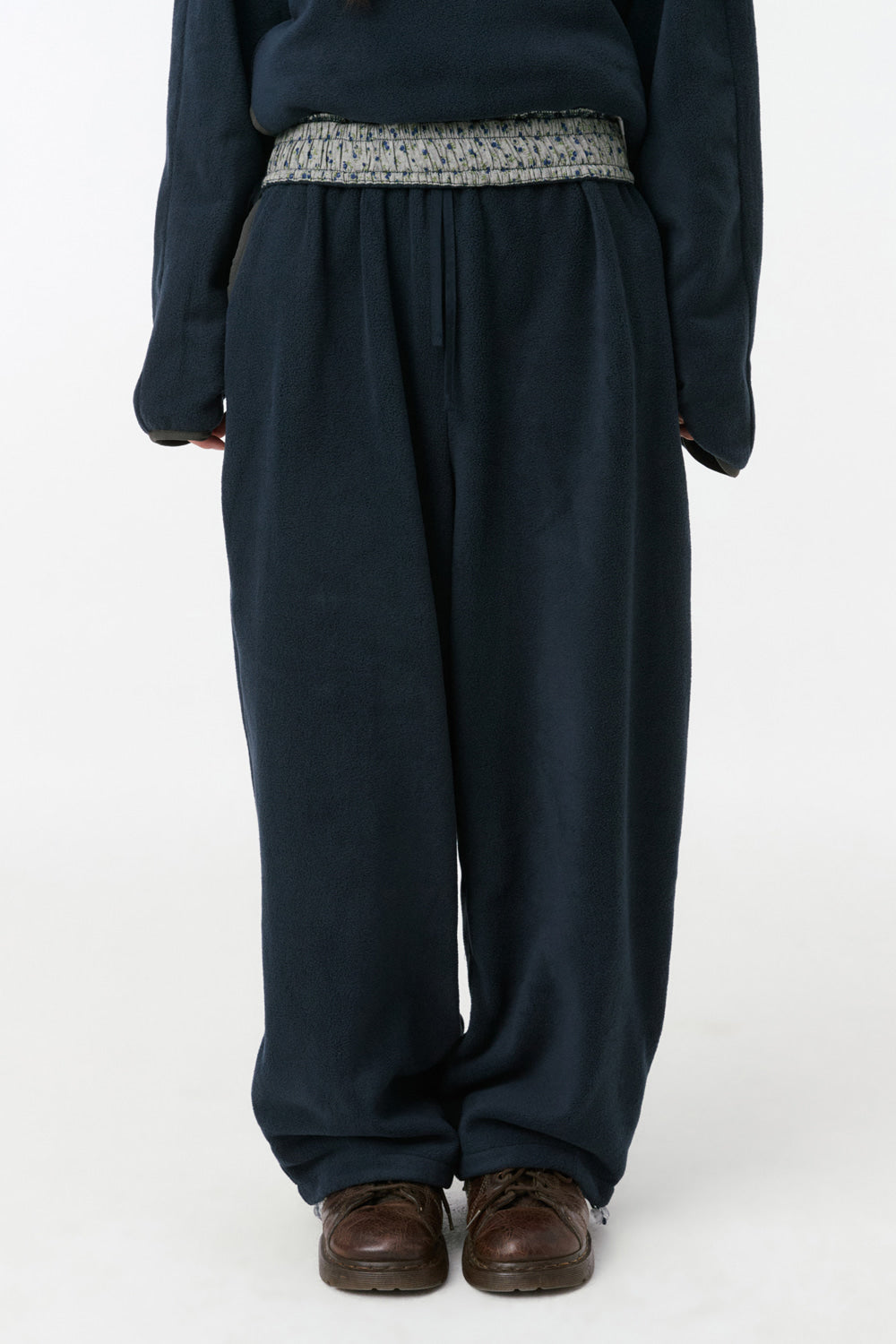 SIGNATURE EMBROIDERY FLEECE PANTS, NAVY
