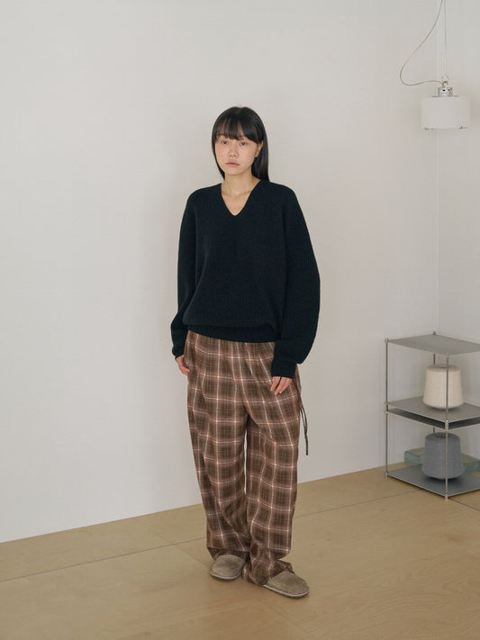Wool V-neck Raglan Pullover - Black 4