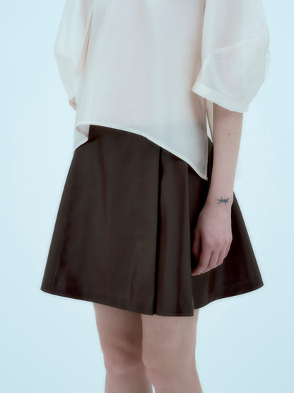 [ARIK.] [25SS] ALKES Panel flare skirt Umber Brown