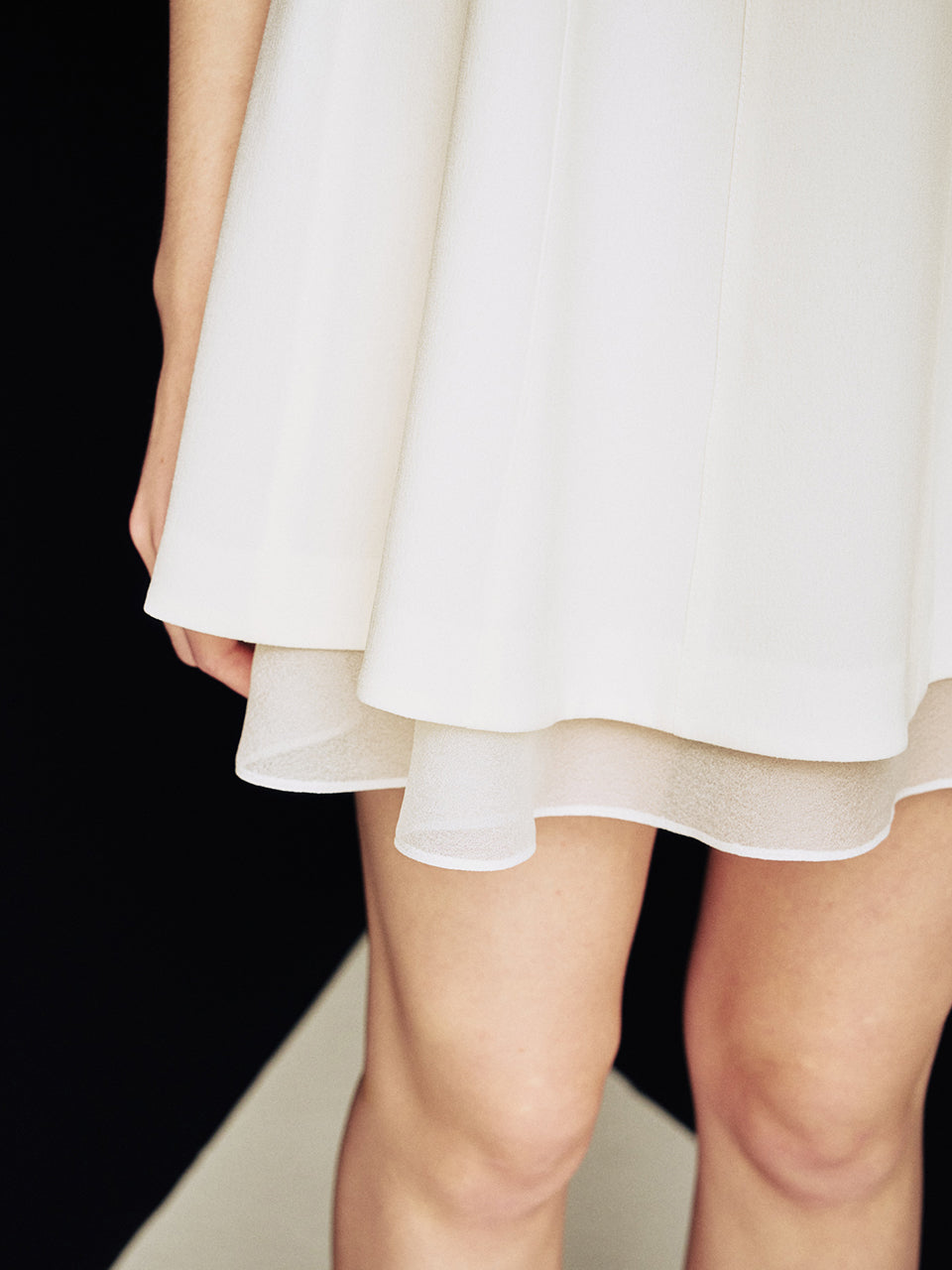 [ARIK.] [24SS] PISCES Layered panel sleeveless dress top Ivory