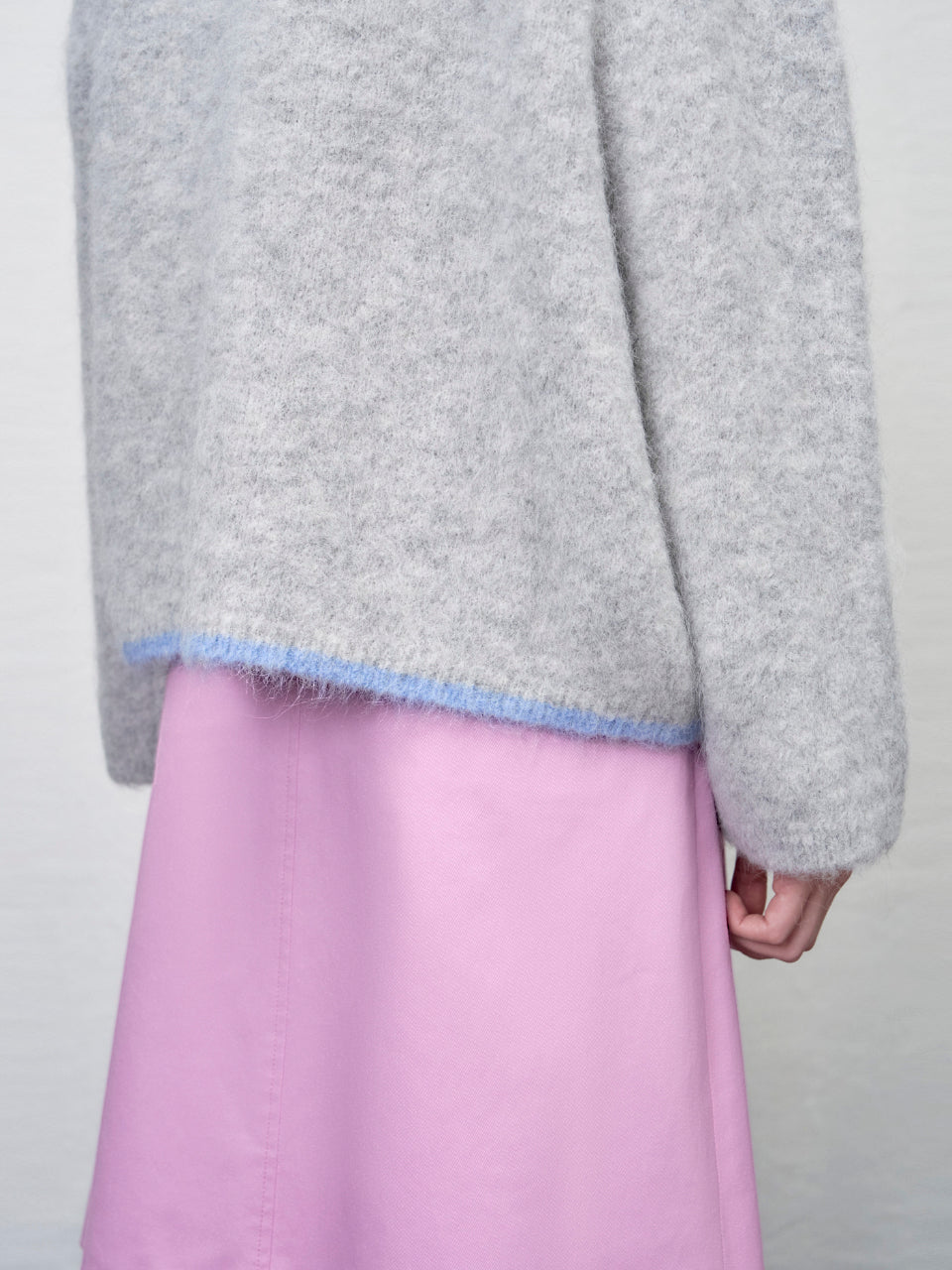 【ARIK. アリク AW】Shaula boxy alpaca knit jumper Melange Grey