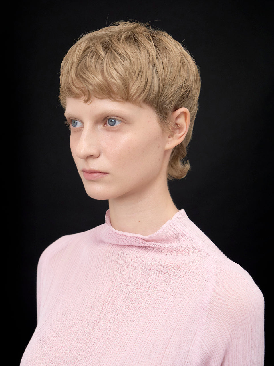 【ARIK. アリク AW】MINCHIR lettuce edge high neck knit top Milky Pink