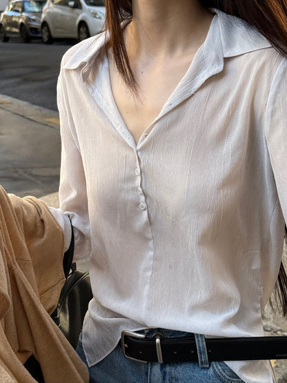 Silhouette Blouse