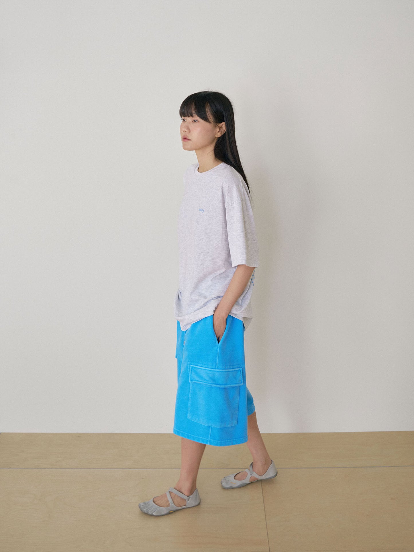 Dot Printing Short Sleeve - Light Gray