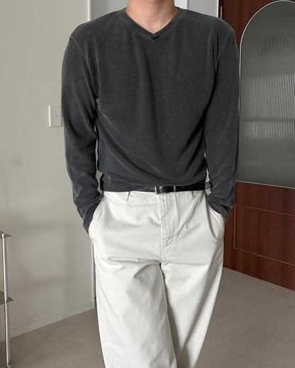 Pigment Knit V-Neck