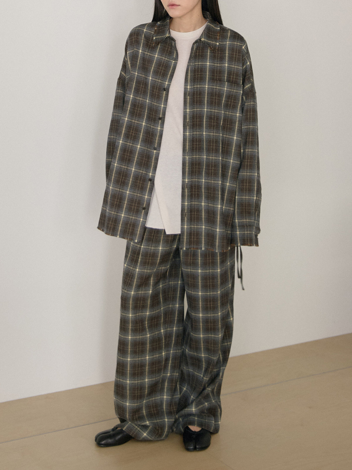 MARAN Side String Check Pants - Khaki 商品画像17/21