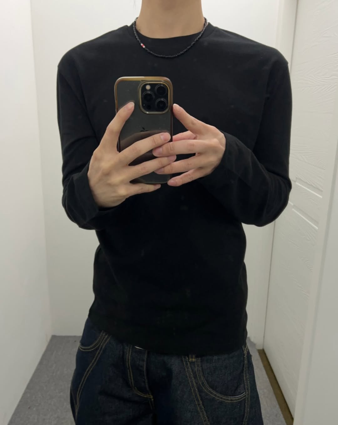 Standard U-Neck Long Sleeve Tee