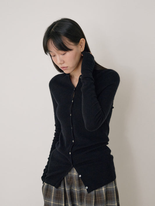 Alpaca Button Cardigan - Black 5