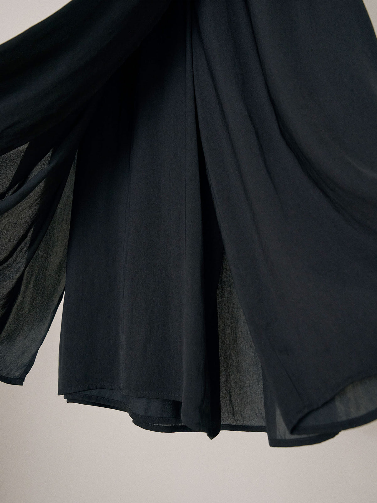 MARAN Layered Wrap Pants - Black 商品画像19/21