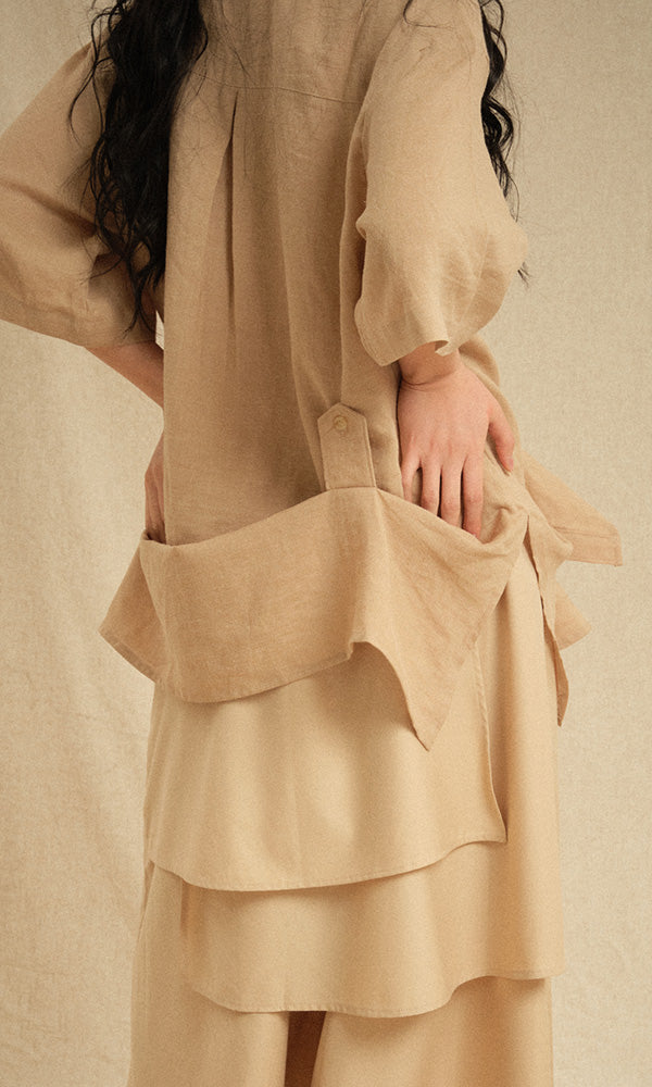Bijo Point Short-Sleeved Shirts Beige (Ver. Tie)
