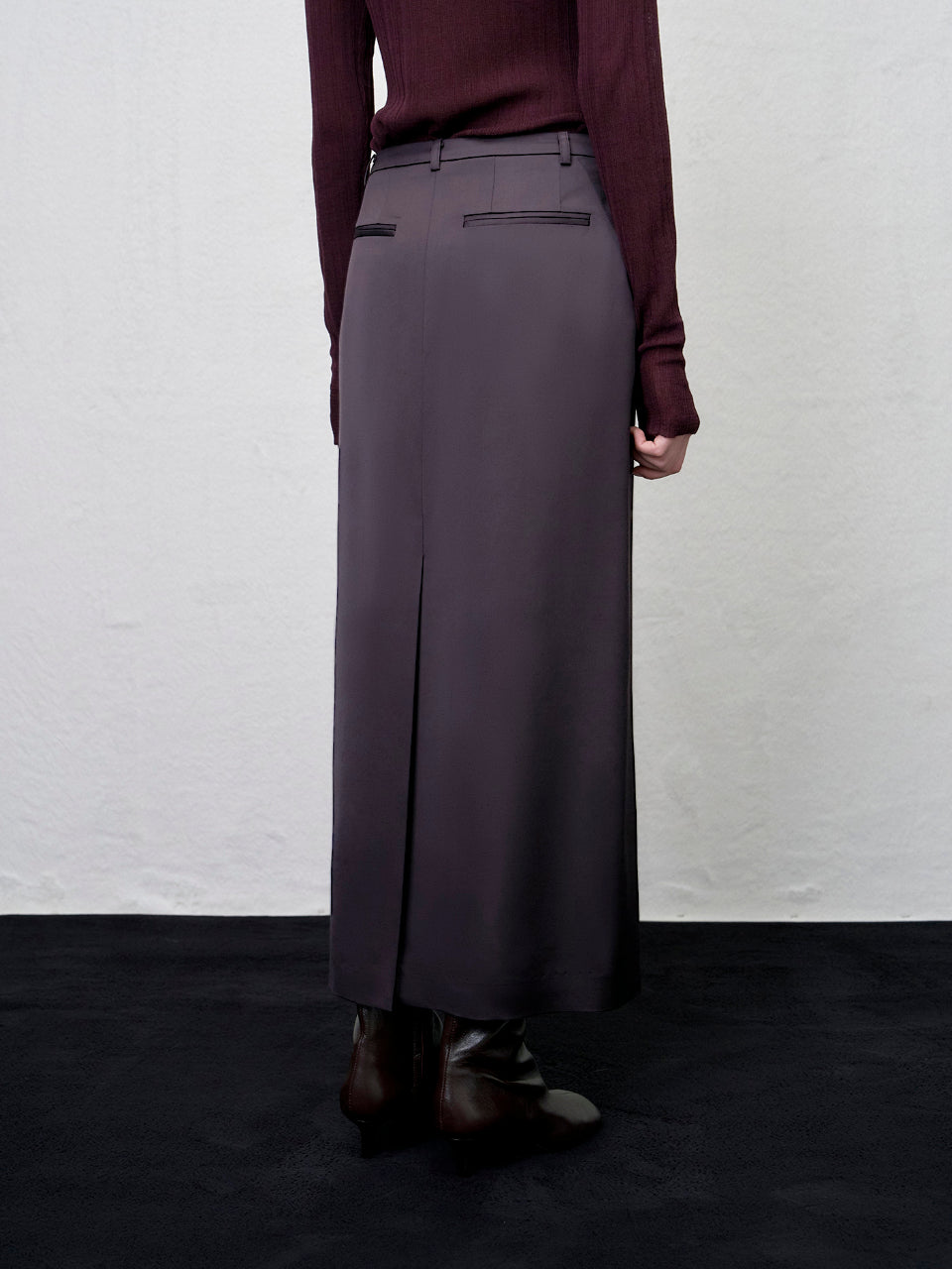 【ARIK. アリク AW】Lyra satin maxi skirt Plum Brown
