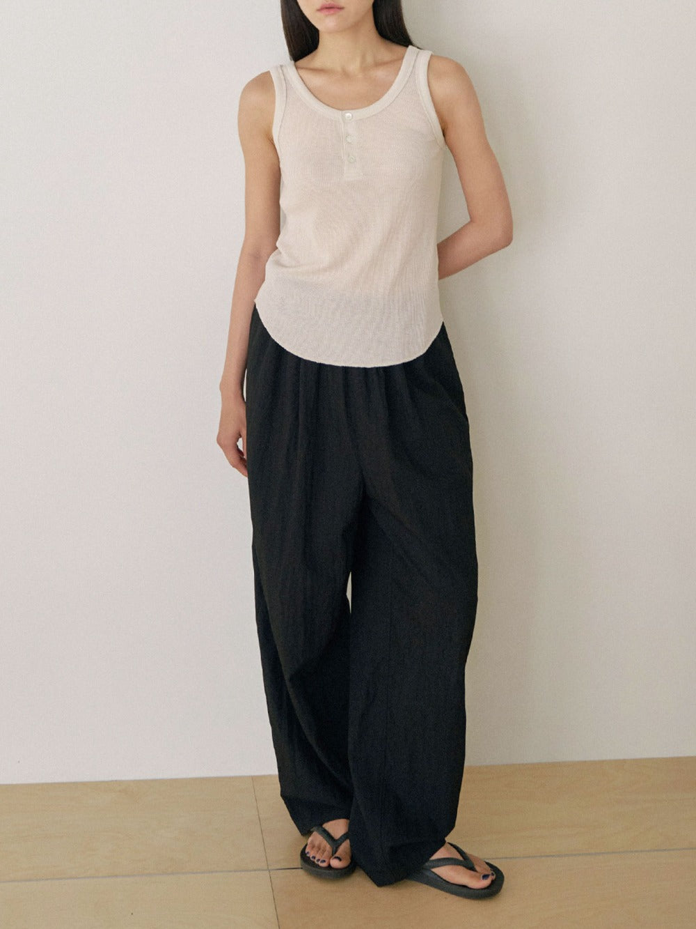Waffle Button Sleeveless - Beige
