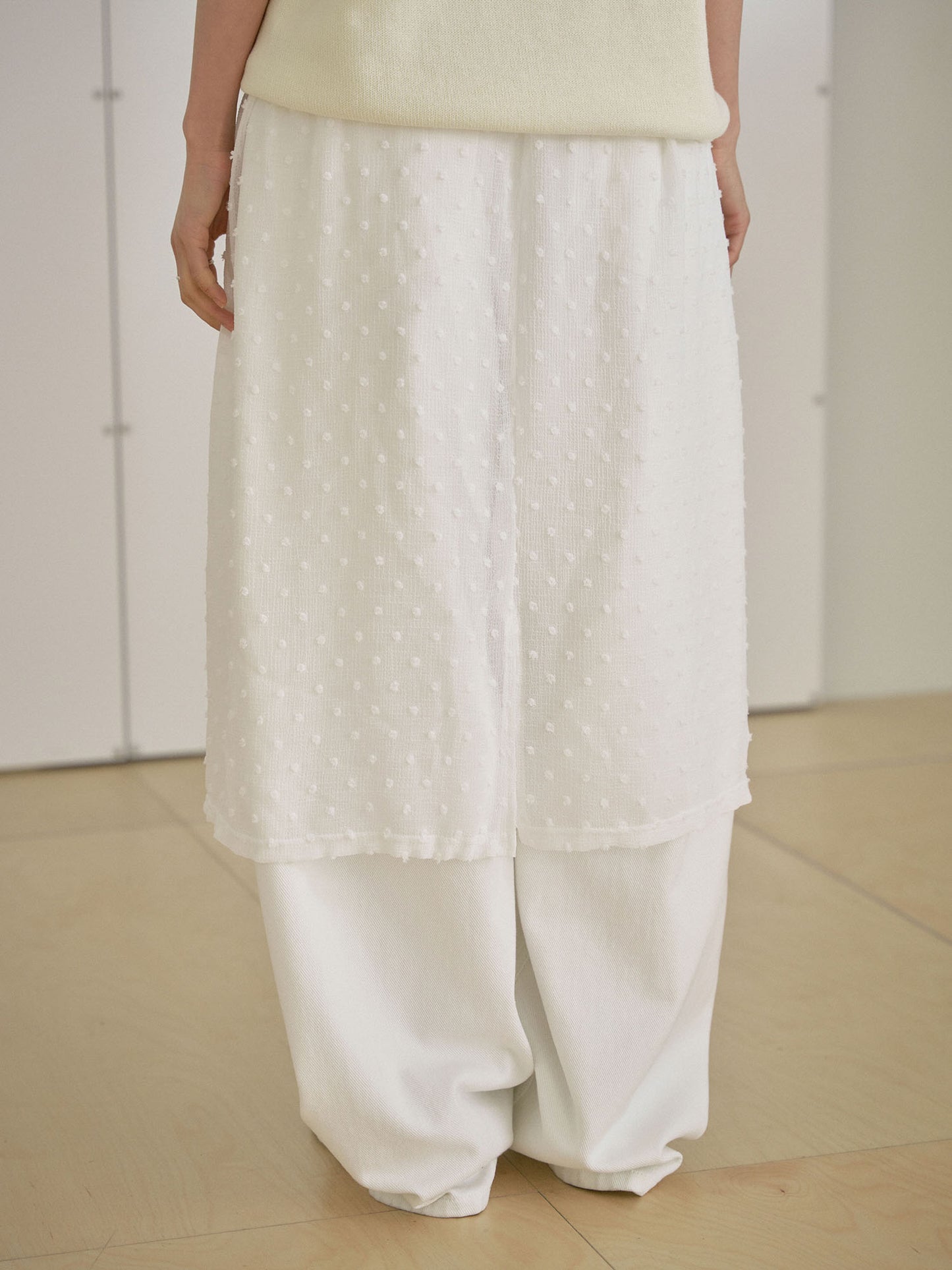 Dot Slit Skirt - Ivory