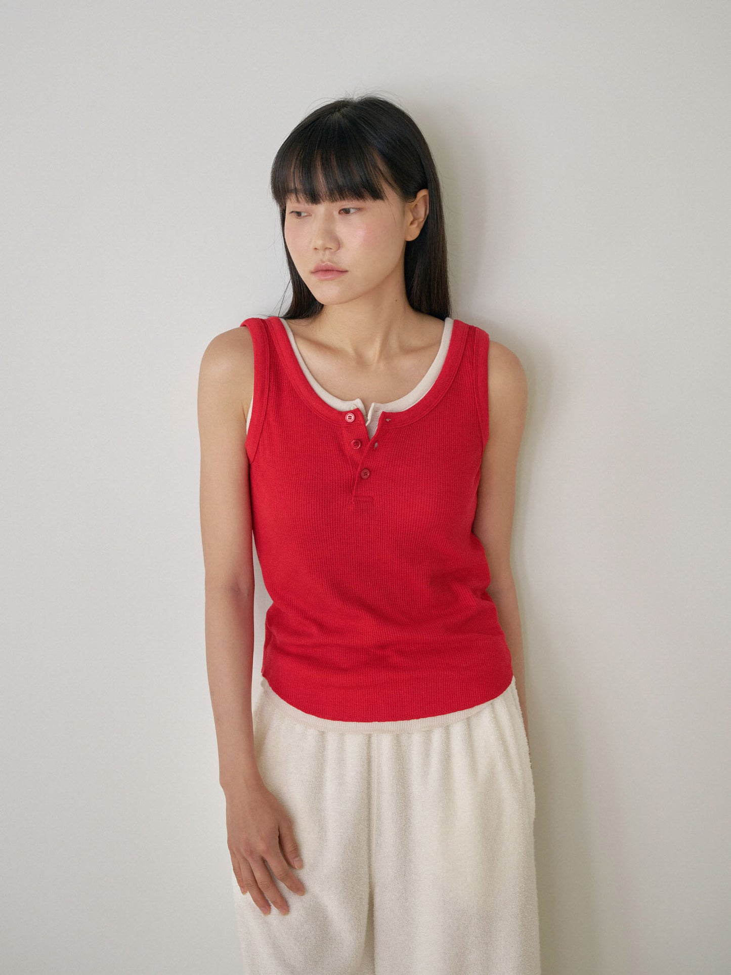 Waffle Button Sleeveless - Red