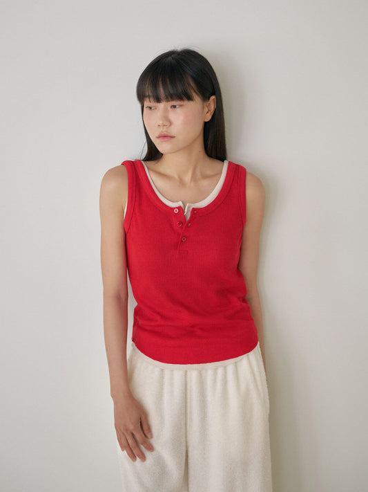 Waffle Button Sleeveless - Red