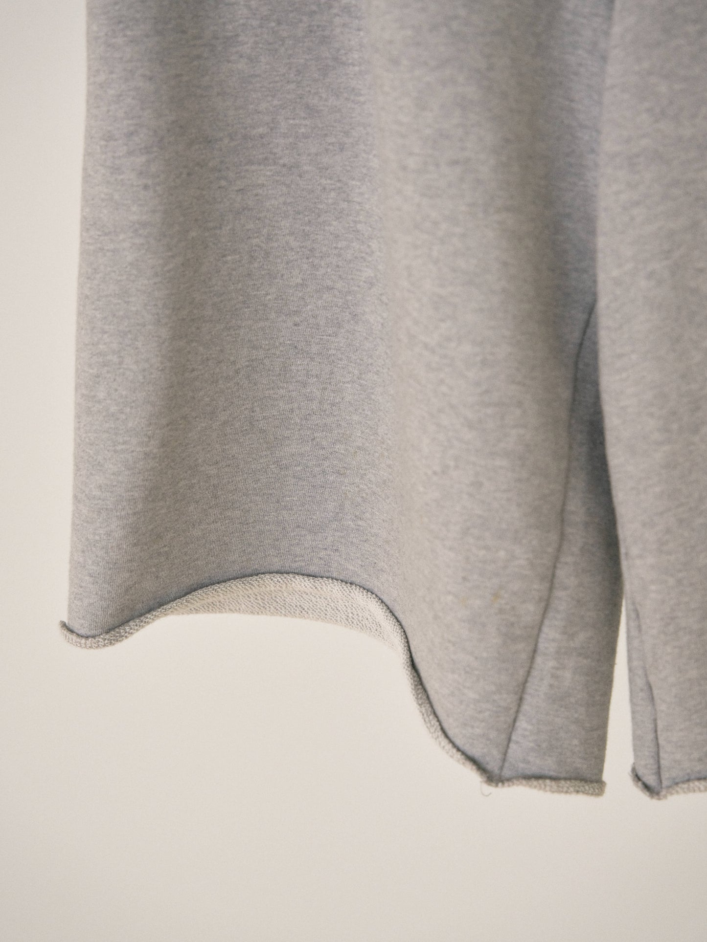 Cutoff Half Sweatpants - Gray