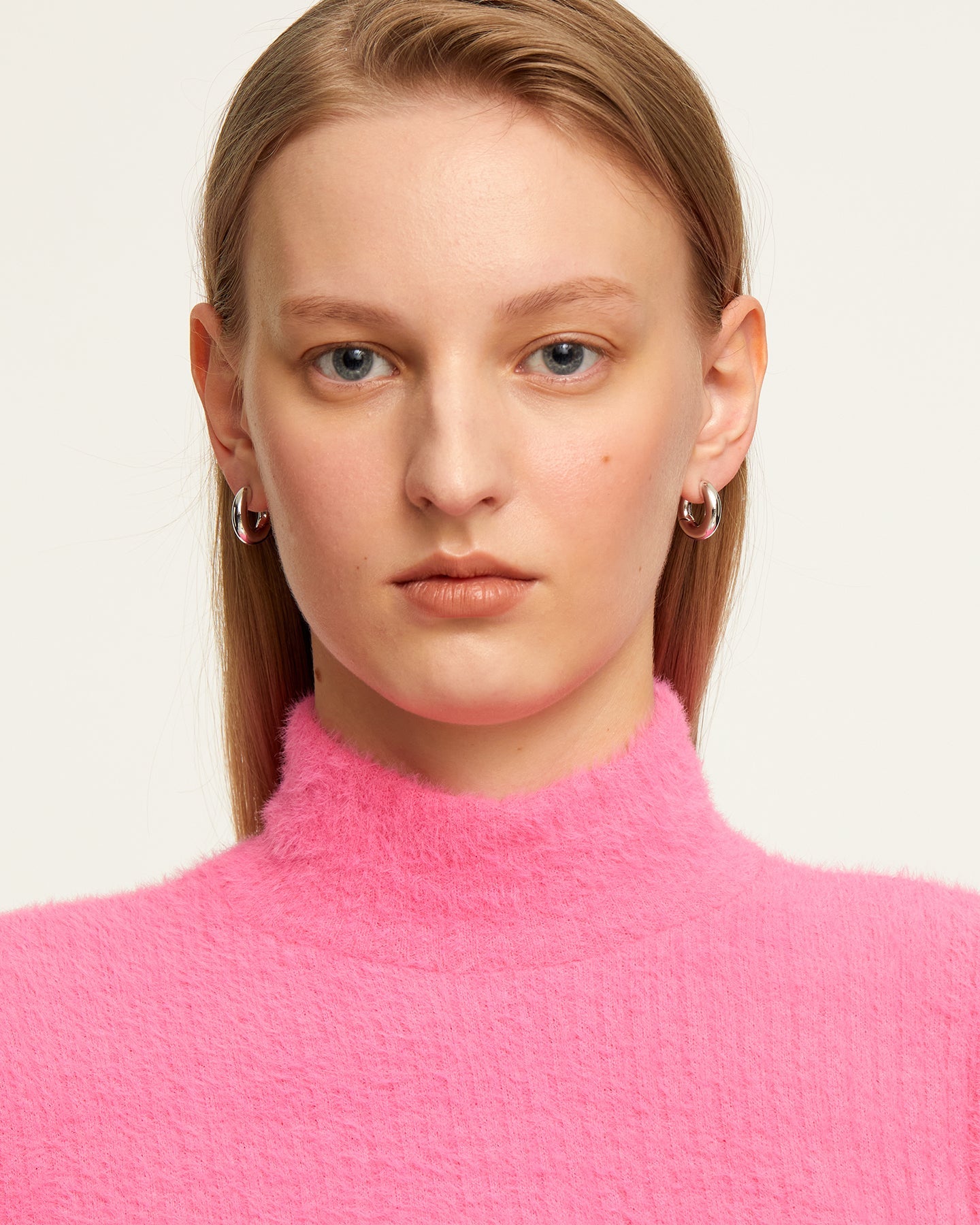 NUMBERINGの人気韓国ブランド通販WooStore公式