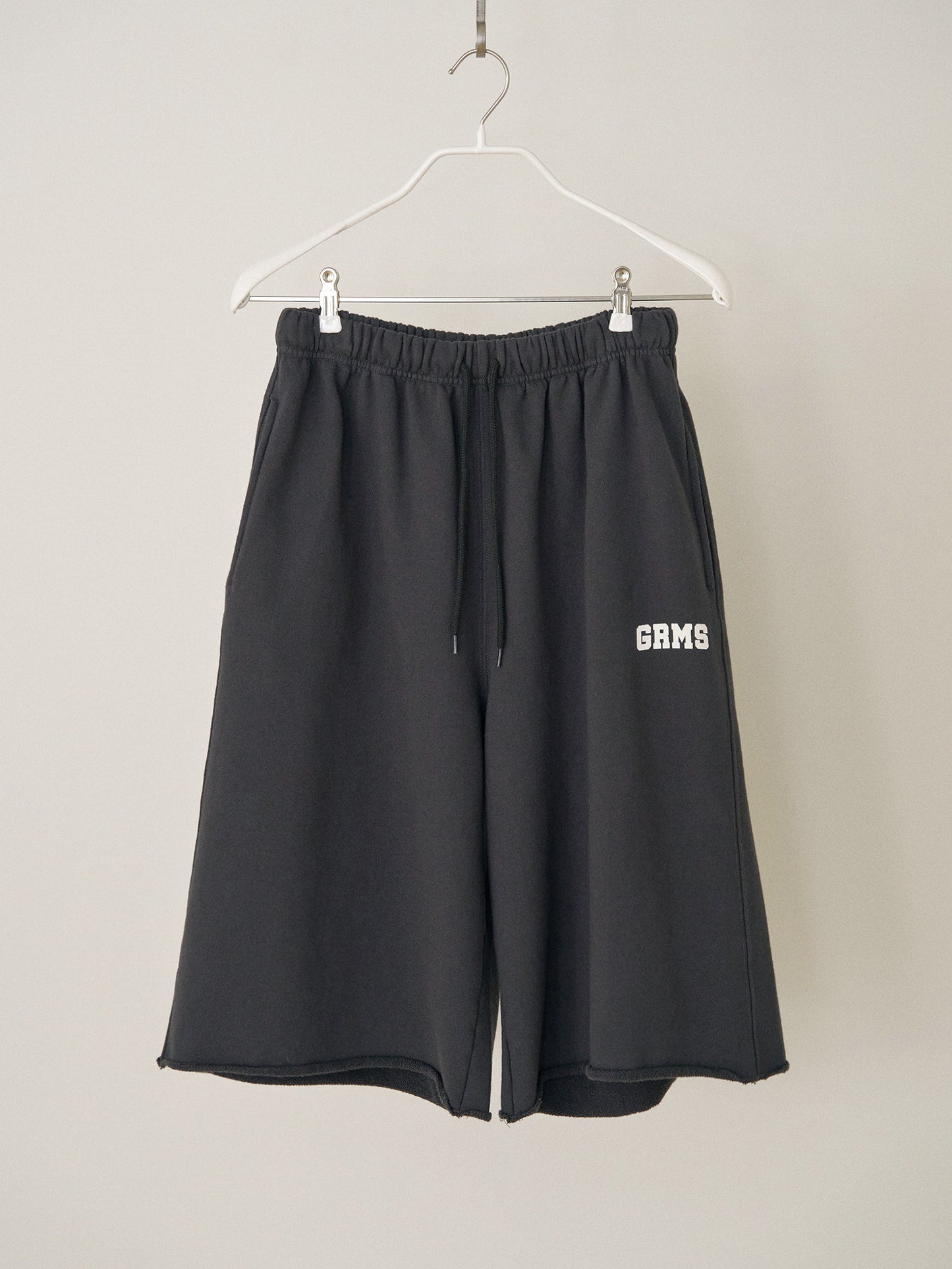 Cutoff Half Sweatpants - Charcoal