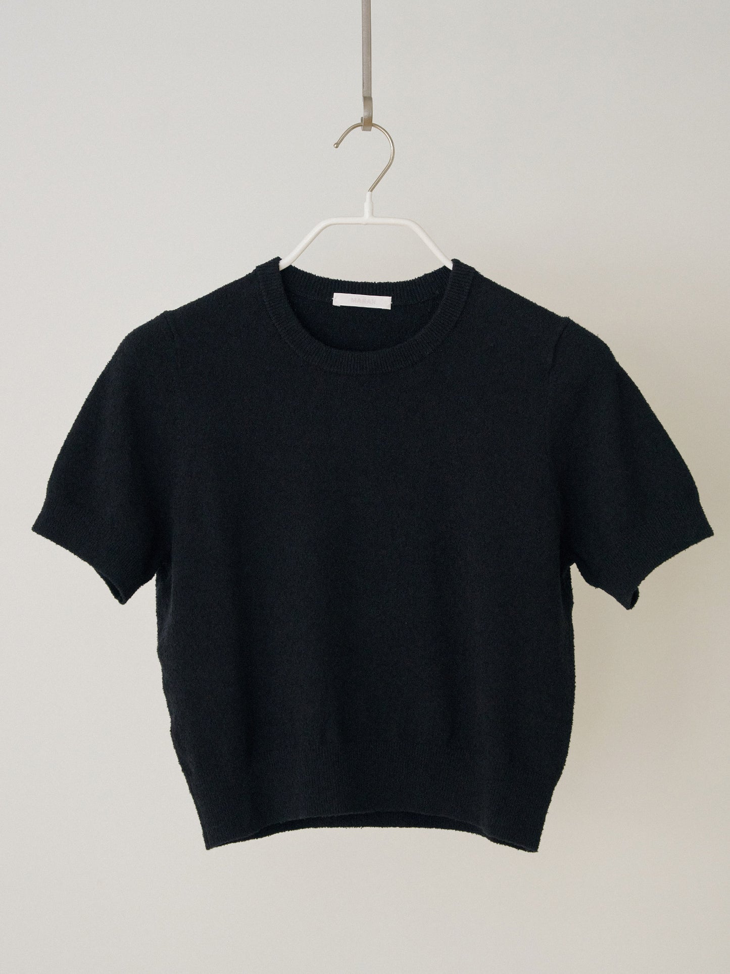 Boucle Round Half Sleeve - Black