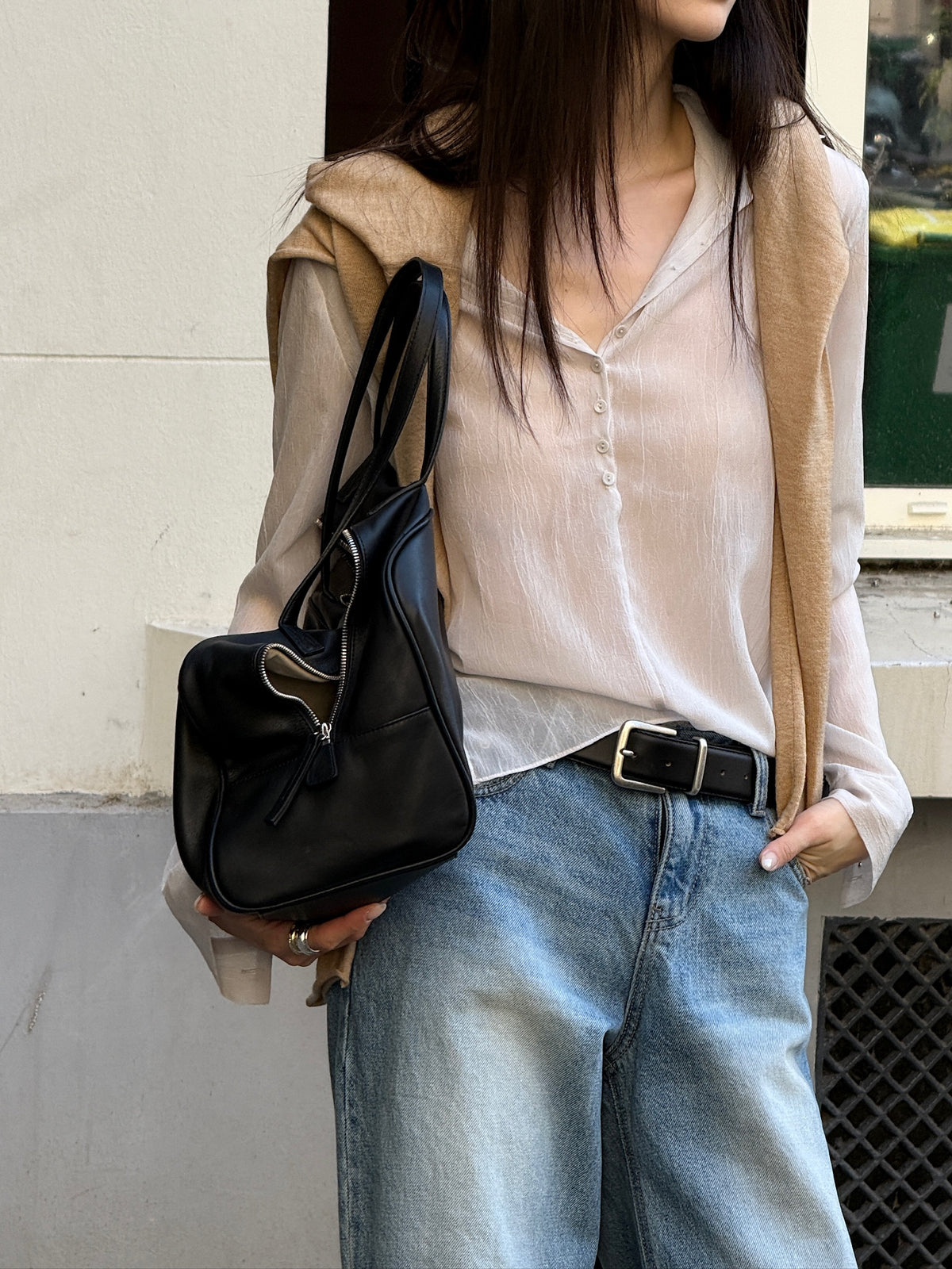 Silhouette Blouse