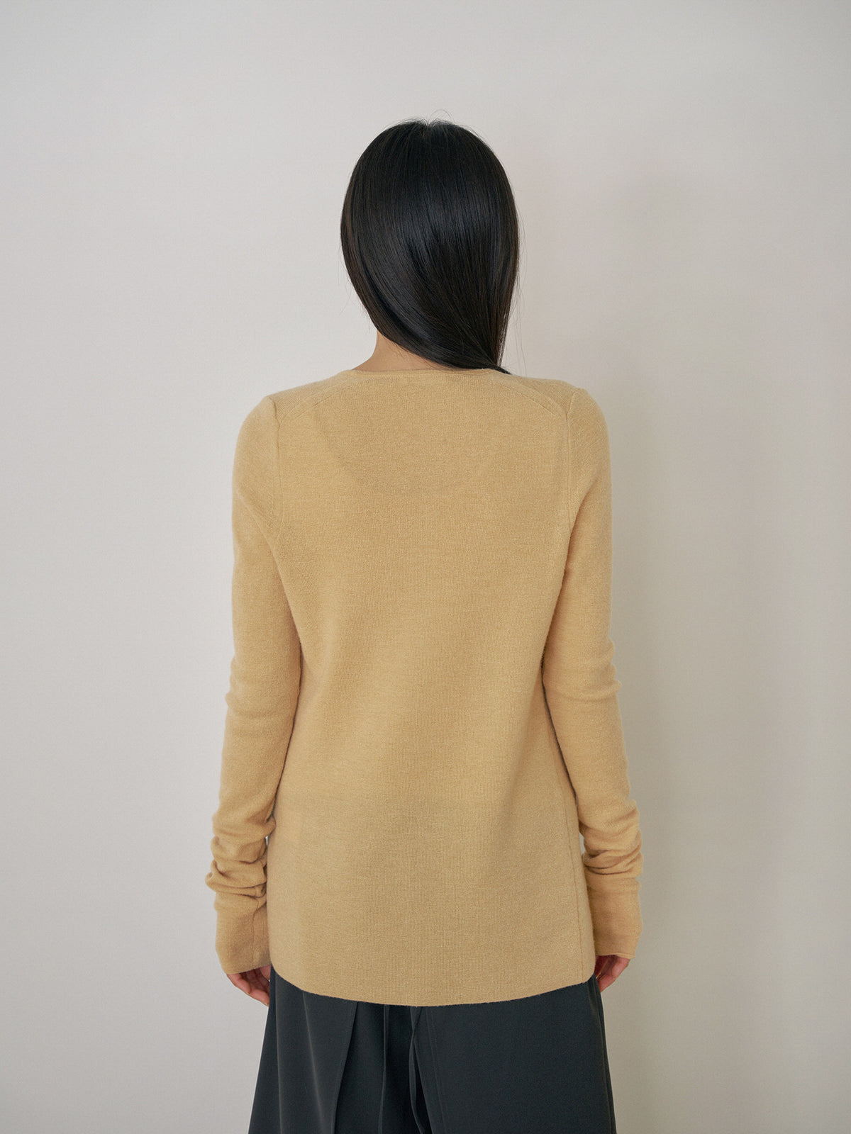 Alpaca Button Cardigan - Beige 7