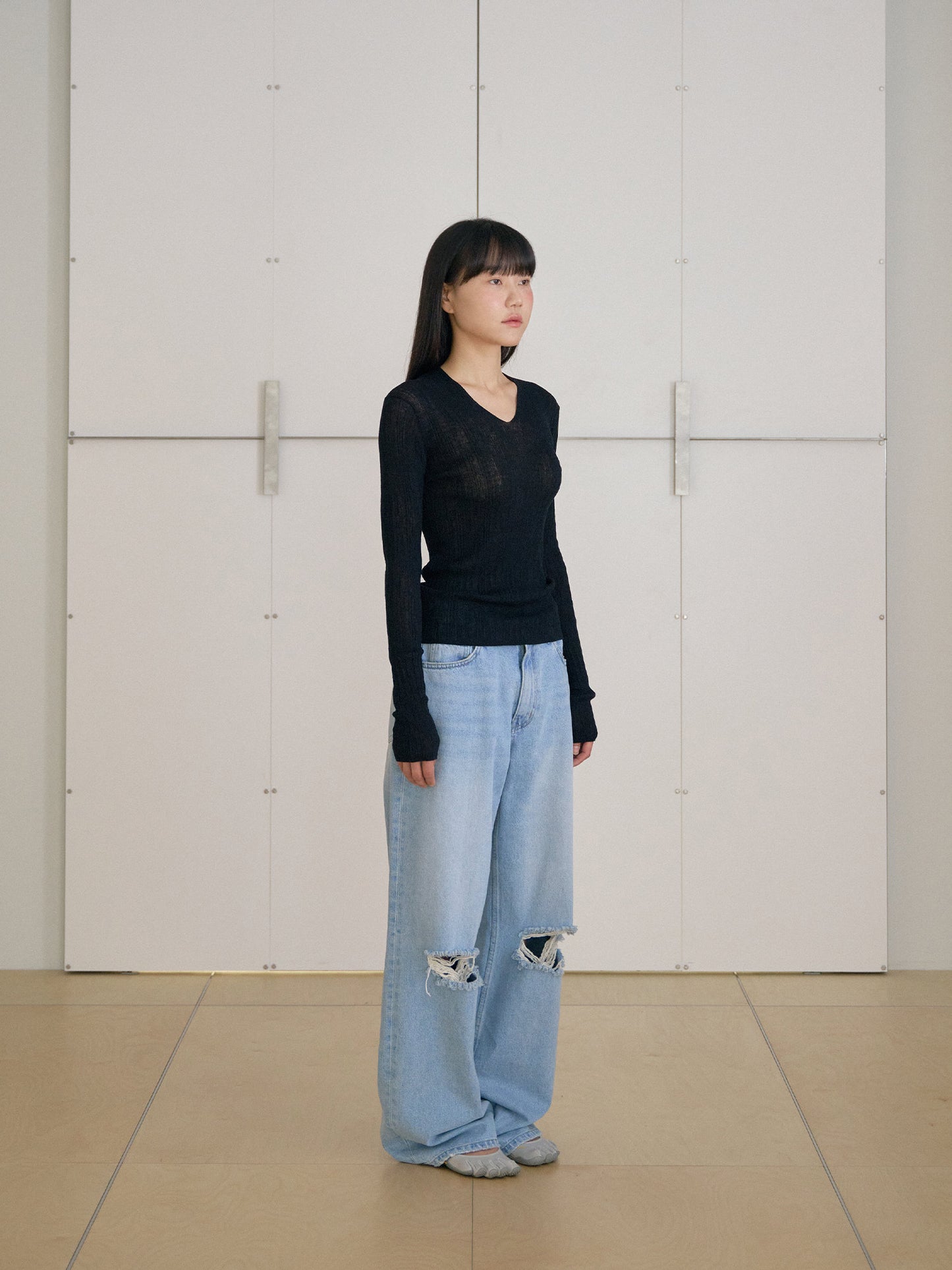 Multi Rib V-neck Pullover - Black