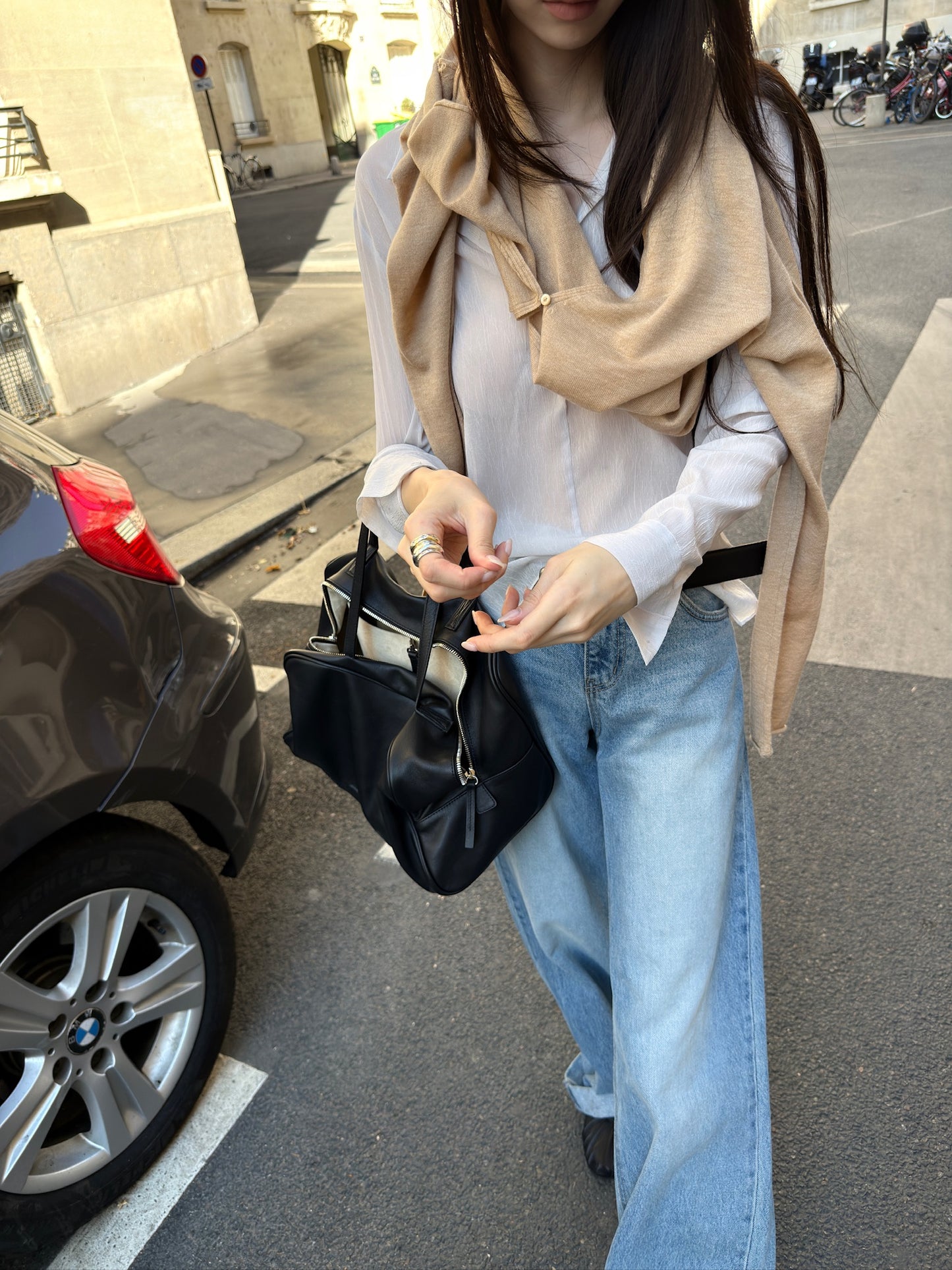 Silhouette Blouse
