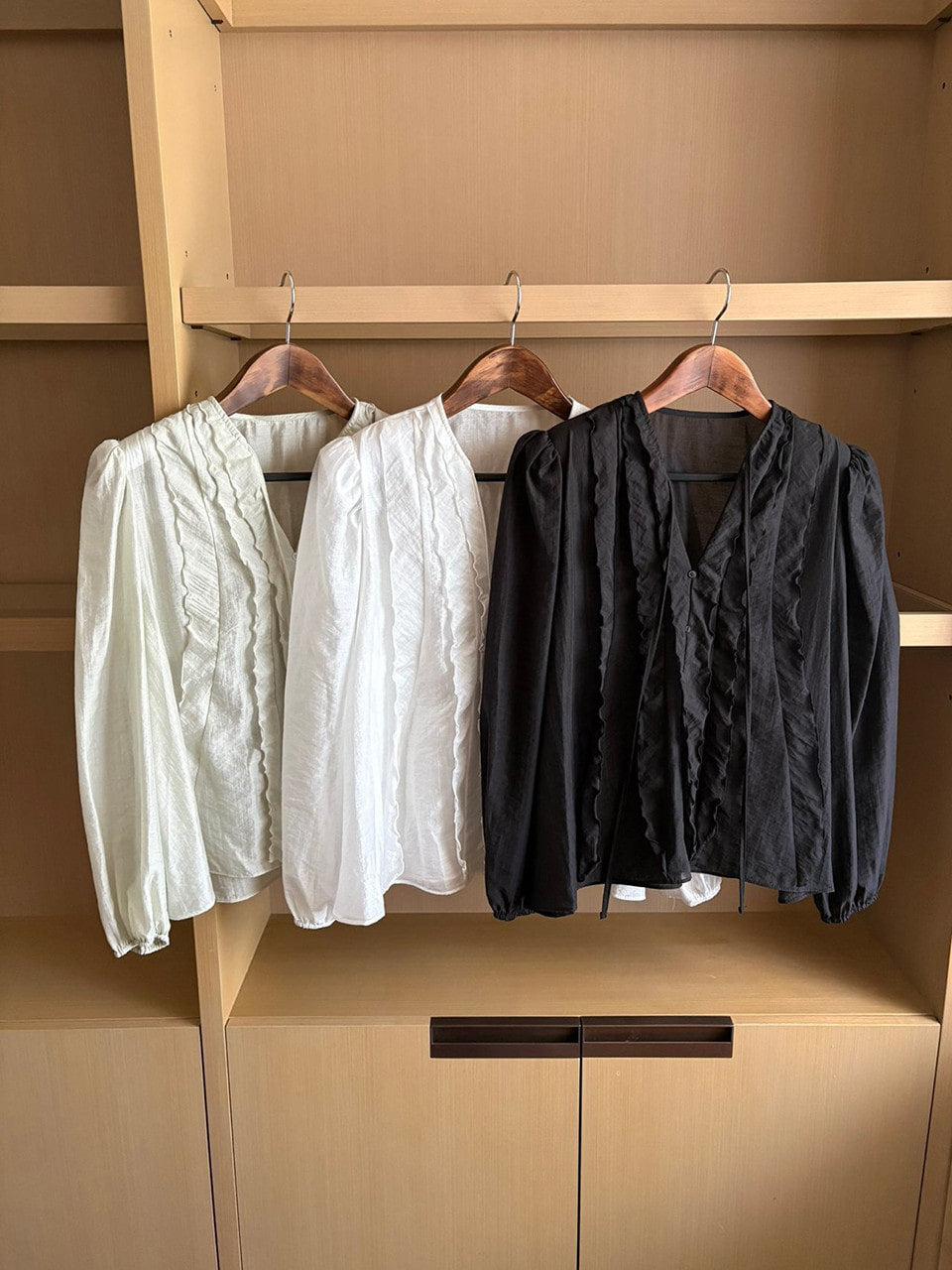 【A MA:DE】Baguette blouse ( 3color )