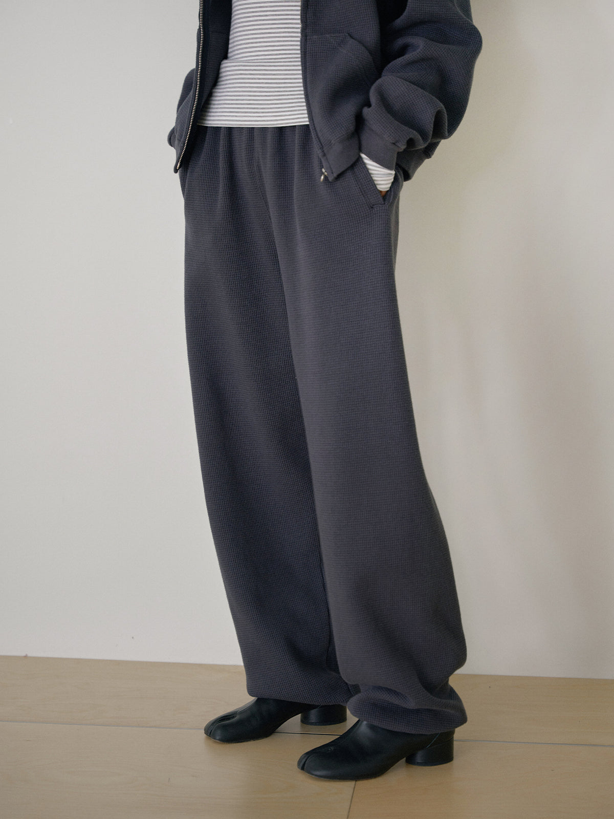 Current Waffle Sweatpants - Charcoal 6