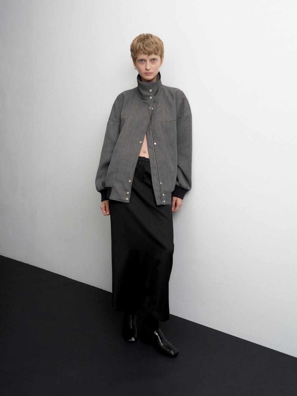 【ARIK. アリク AW】Lyra satin maxi skirt Black