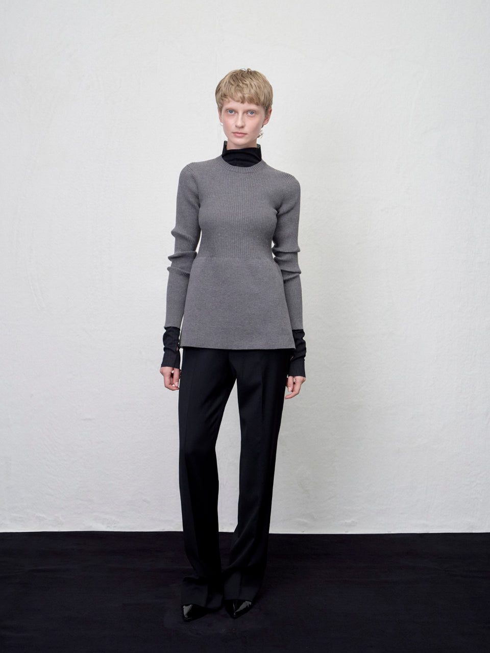 [ARIK. AW] Ara panel flare knit top Cream**Check color