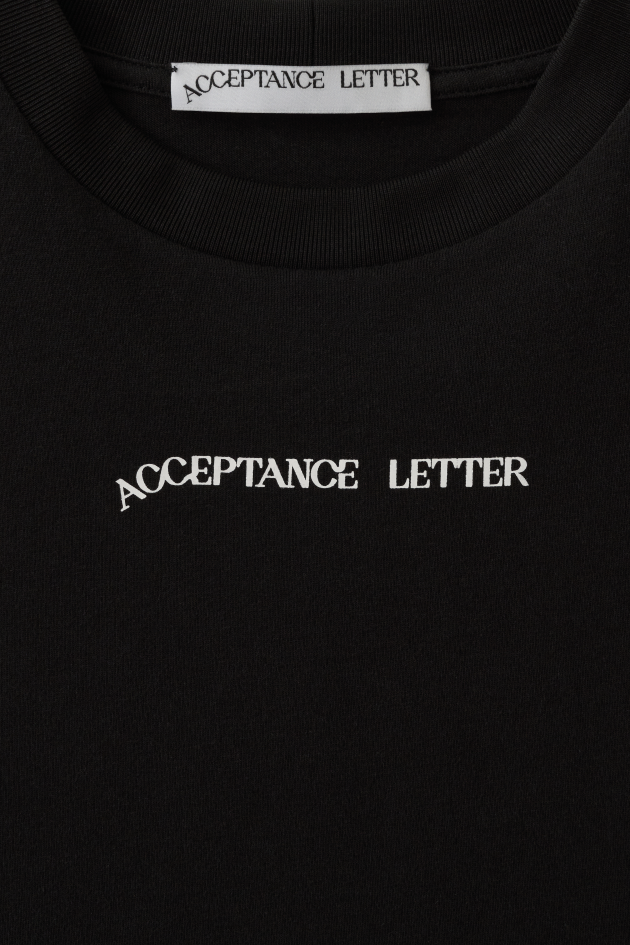 【ACCEPTANCE】Eclipse Curve T-Shirt - Cream, Black