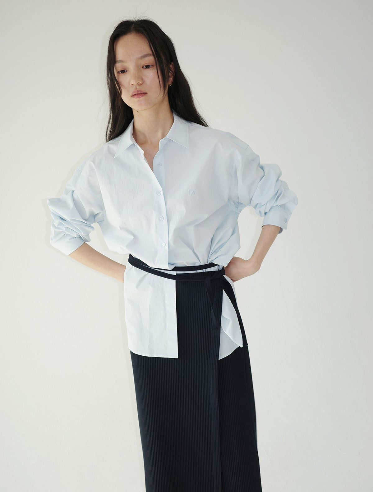 HWI LOGO SHIRT -BLUE