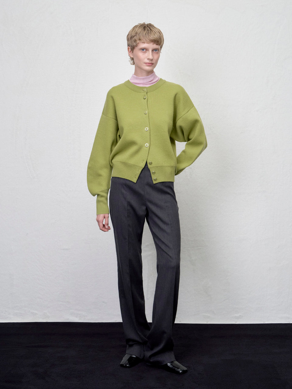 【ARIK. アリク AW】Asellus volume sleeve knit cardigan Pea Green