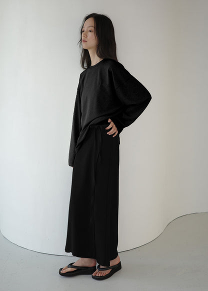 COMFY WRAP SKIRT -BLACK