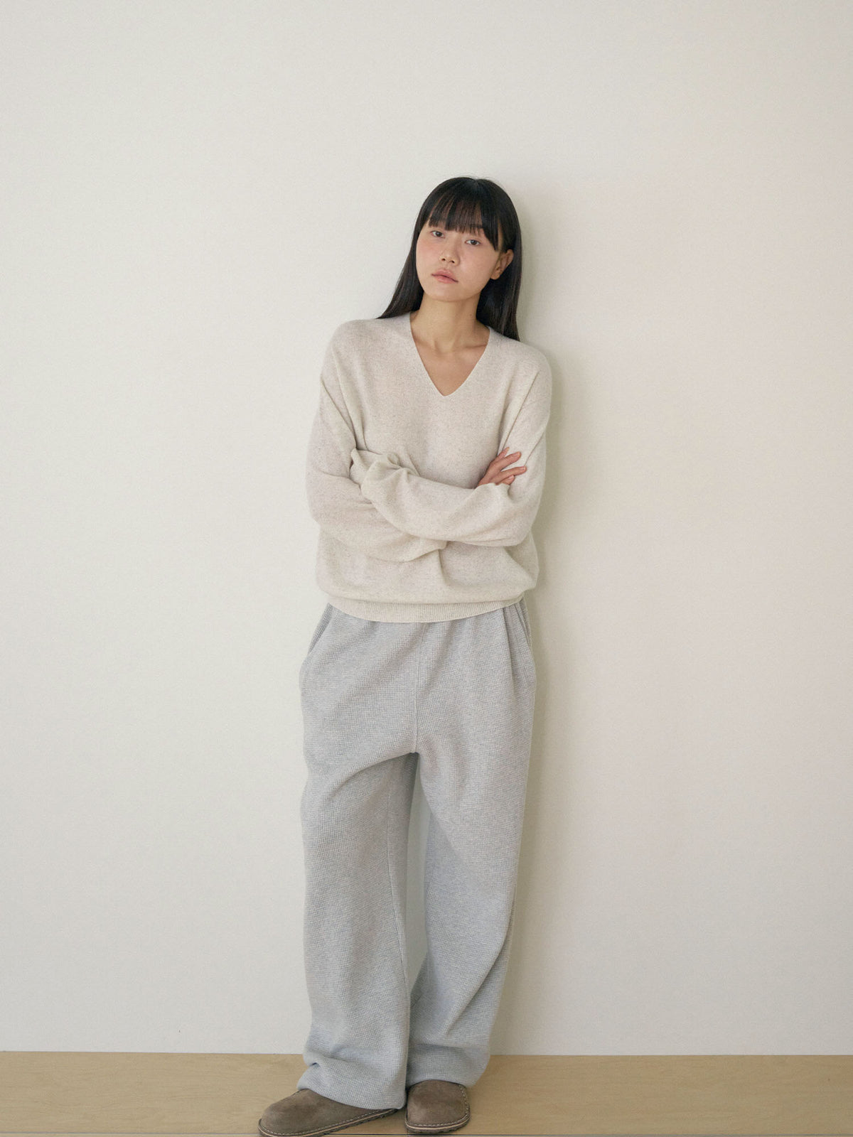 Cashmere Blend V-neck Pullover - Oatmeal 12