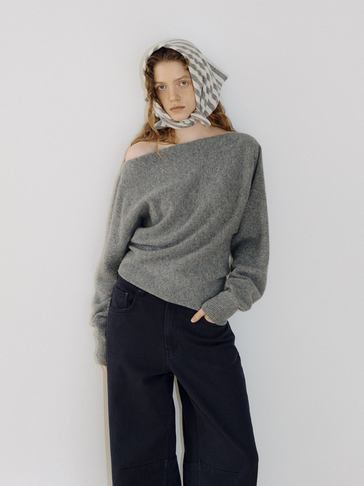 Flow Boat Neck Pullover - Gray 5